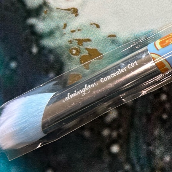 Slmissglam brush NEW - Picture 3 of 3